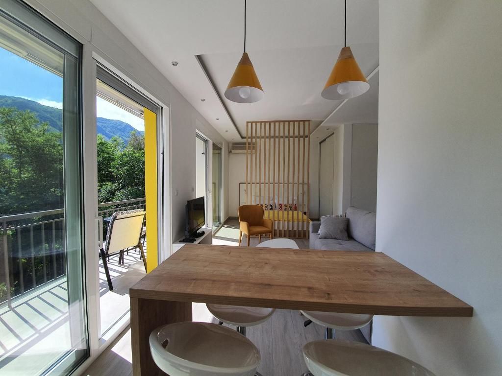 Апартаменты Central Viola lux apartment with sea view Котор-44