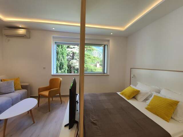 Апартаменты Central Viola lux apartment with sea view Котор-13